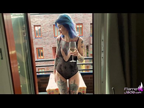 ❤️ Hiiglaslik tüdruk imeb neeluga ja keppib kirglikult vaba taeva all ☑ Porno at et.tradewin.top ❌️❤